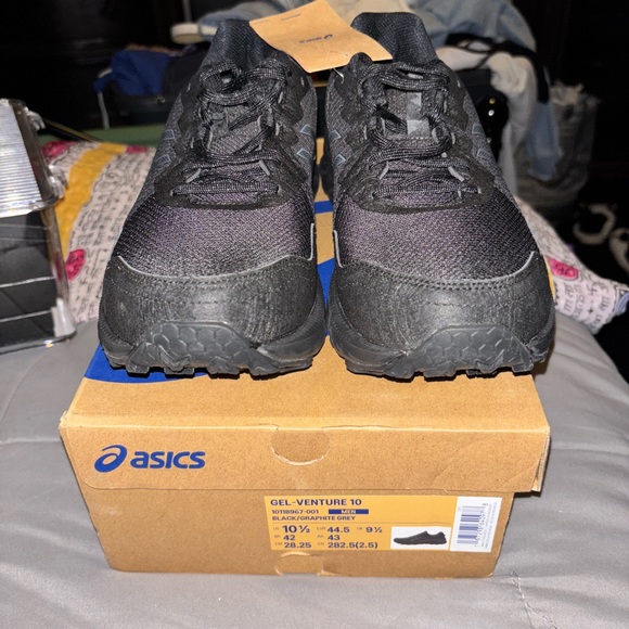 Men's ASICS GEL-VENTURE 10 Athletic Shoes, Size US 10.5, Black and Graphite Grey - Picture 3 of 13